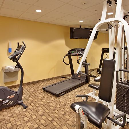 Holiday Inn Express Hotel & Suites Wichita Airport By Ihg エクステリア 写真