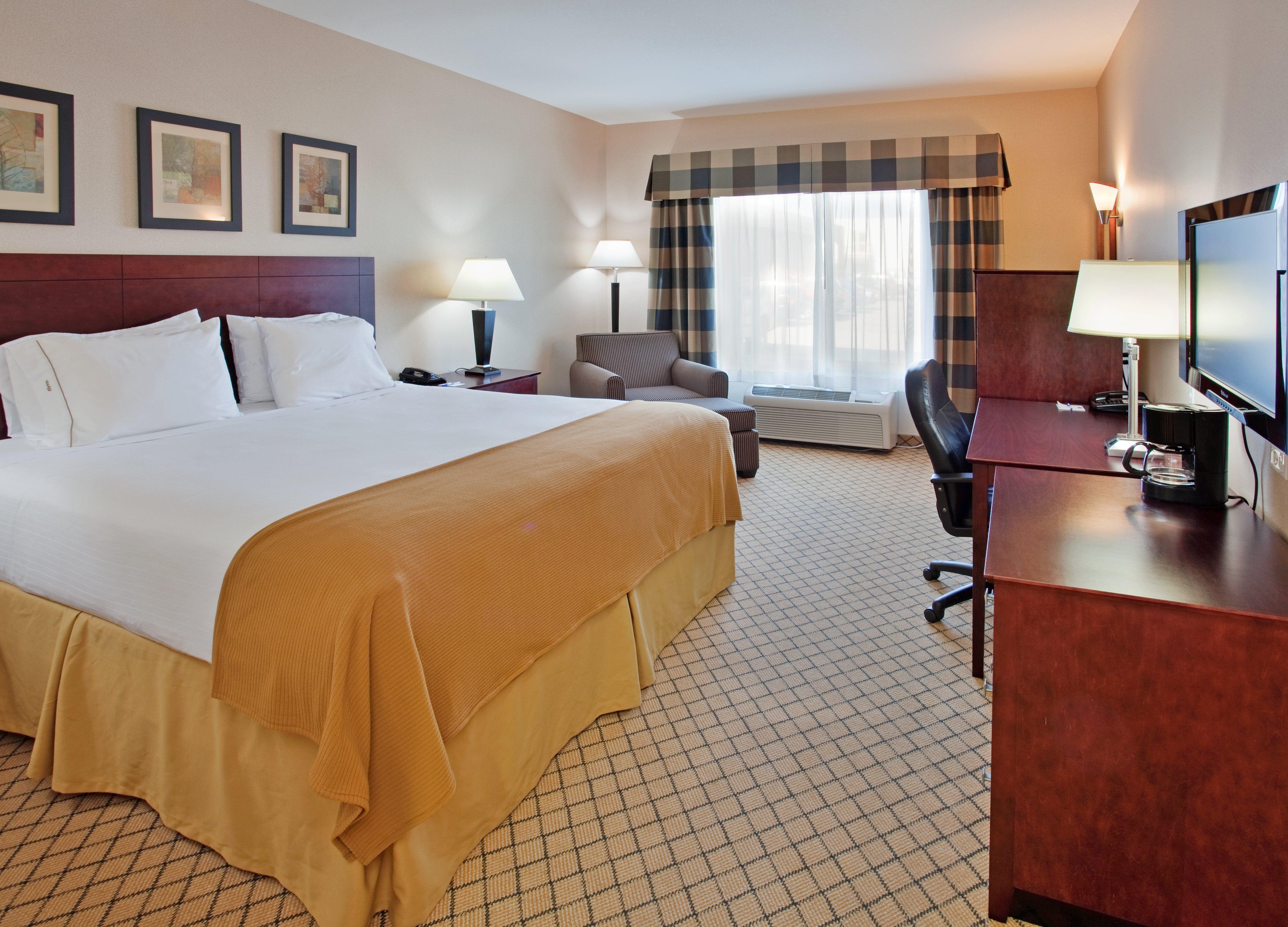 Holiday Inn Express Hotel & Suites Wichita Airport By Ihg エクステリア 写真