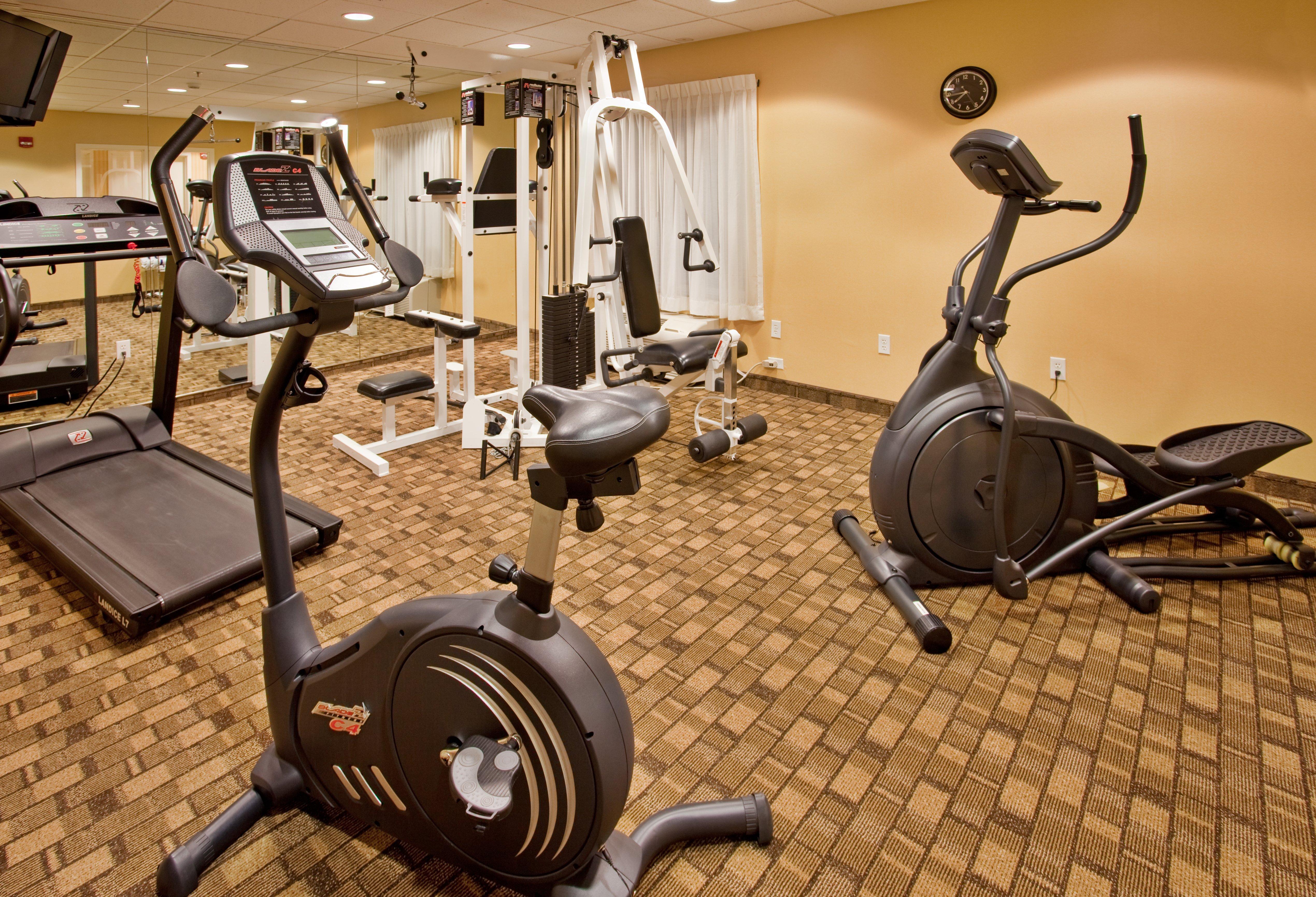 Holiday Inn Express Hotel & Suites Wichita Airport By Ihg エクステリア 写真